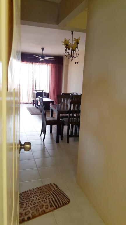 Kinora Homestay Perai Bagian luar foto